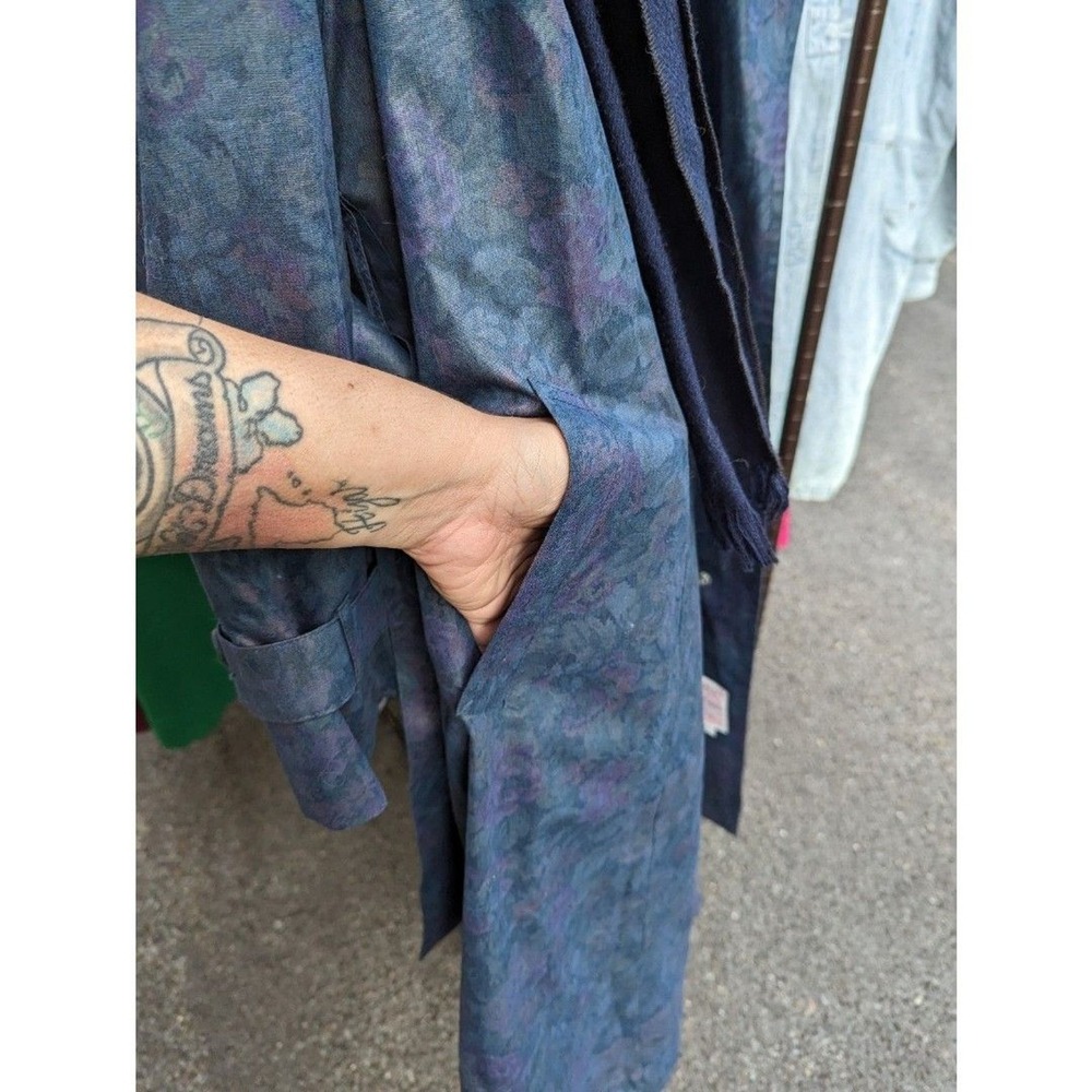 Vintage Dark Academia Quiet Luxury London Fog Blue/Purple Floral Trench Coat 12P - Picture 8 of 11